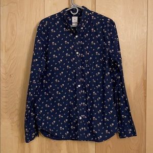 Gap floral printed button down